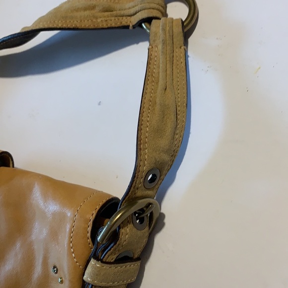 Coach studded vachetta leather shoulder bag - Picture 6 of 14